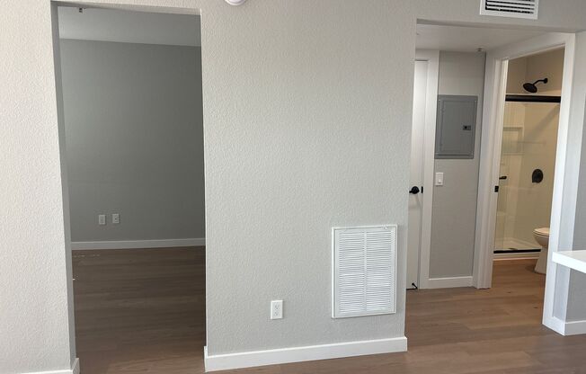 1 bed, 1 bath, 495 sqft, $2,715, Unit F-131