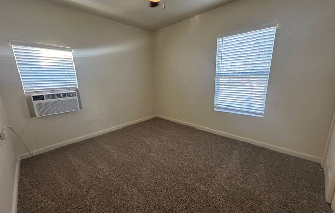 2 beds, 1 bath, $1,795