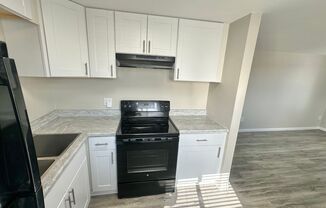 1 bed, 1 bath, 600 sqft, $1,345