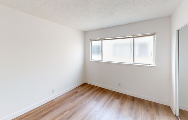 2 beds, 1 bath, $2,750, Unit 01