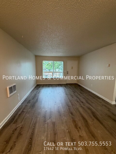 17442 SE POWELL BLVD