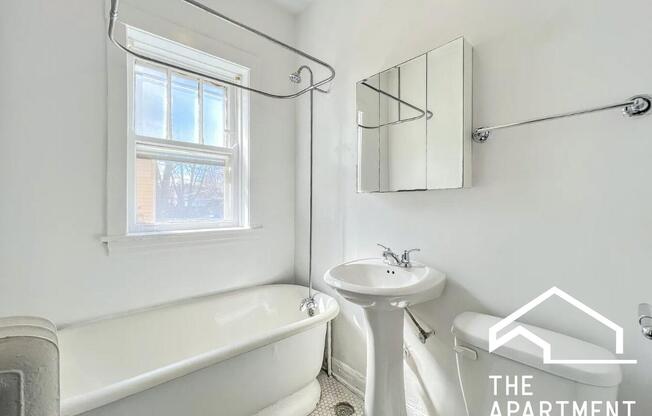 Studio, 1 bath, $1,645, Unit Main