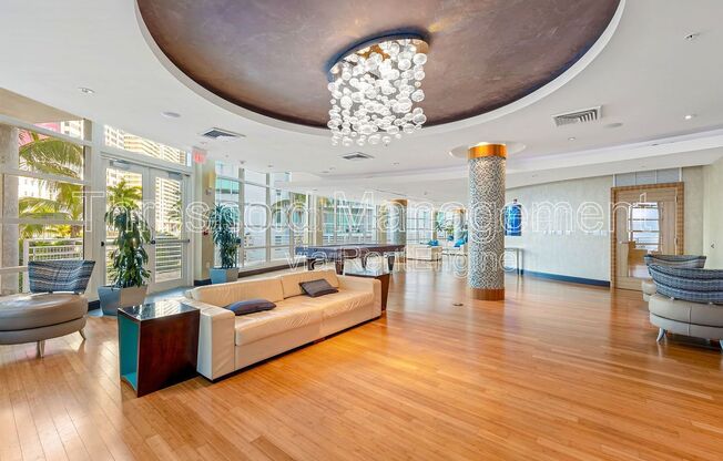 2 beds, 2 baths, 989 sqft, $3,300, Unit 2202