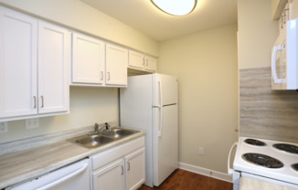 1 bed, 1 bath, 678 sqft, $1,120, Unit 518M