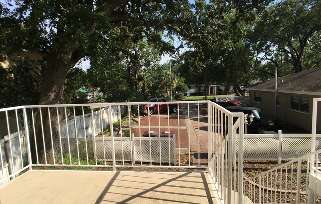 1/1 Condo in College Park