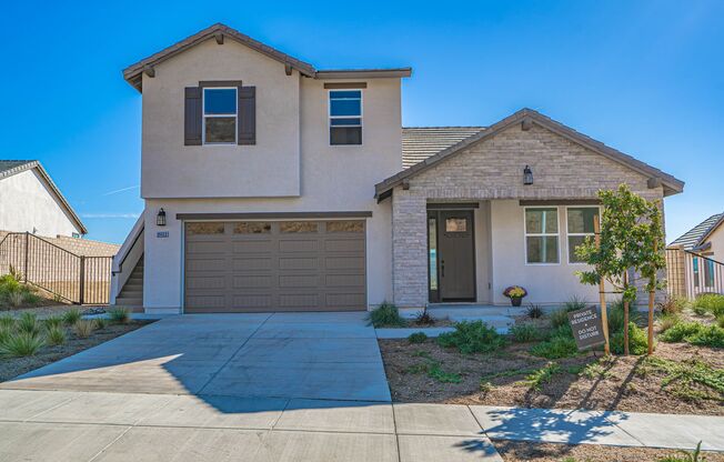 New Construction - Modern 4-Bedroom Single Story Home in the Gated Williams Ranch Community of Castaic