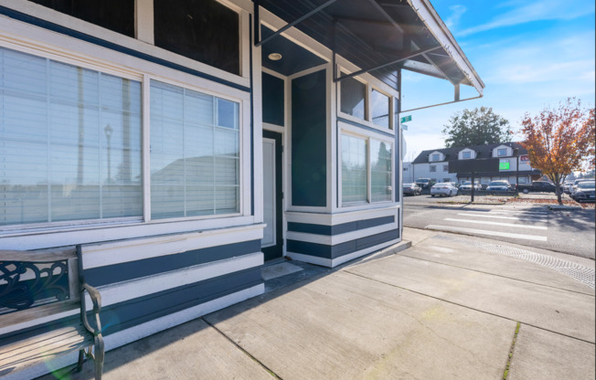 Room-by-Room Rentals Available in Downtown Molalla.