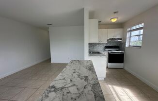 Davie Commons Apts LLC