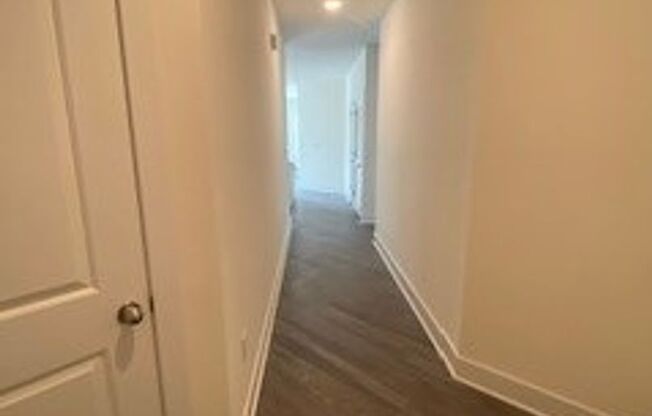 3 beds, 2 baths, 1,503 sqft, $2,508, Unit 00 - 436