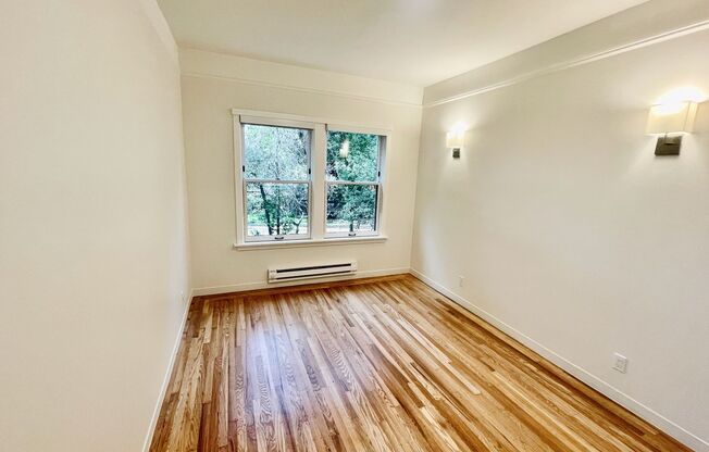 1 bed, 1 bath, $2,850, Unit 101