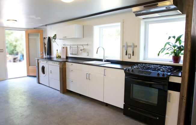 1714 S Bayview - Brittany and Zac
