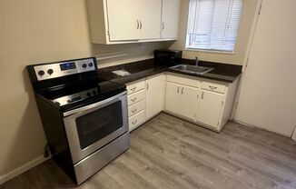 1 bed, 1 bath, 575 sqft, $1,695, Unit Unit #4