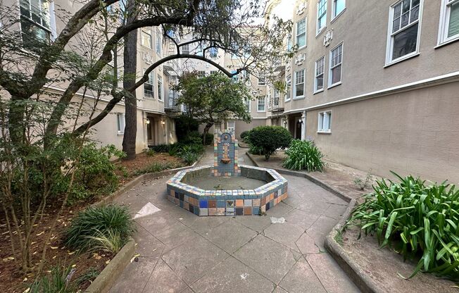 2030 Fell Street