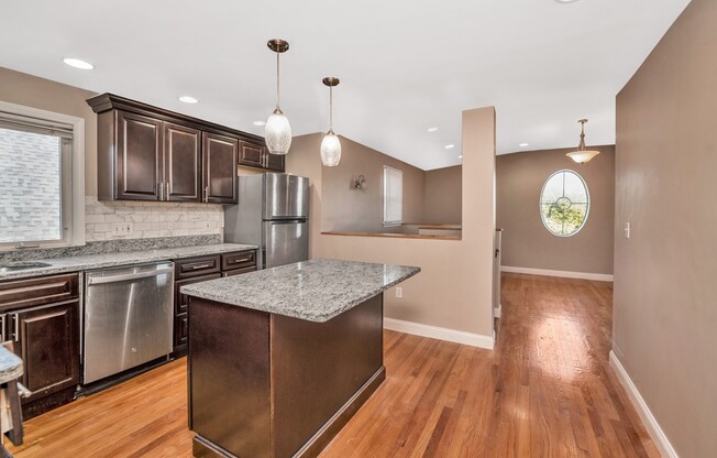 1557 BLUE HL AVE