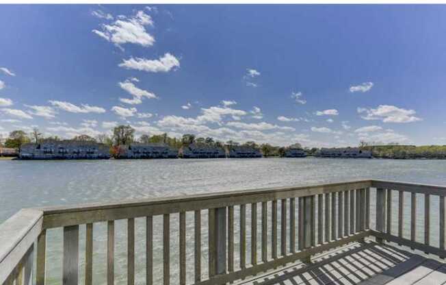 5236 SUMMER CRES