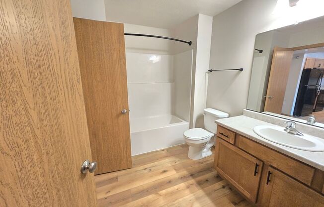 1 bed, 1 bath, 756 sqft, $1,025, Unit 3400 107