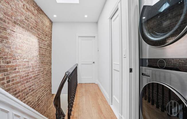 114 W 131 ST