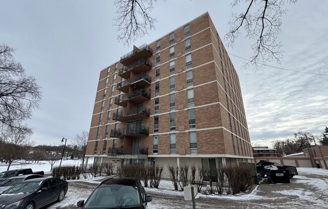 Park Towers-501 7th St. S.
