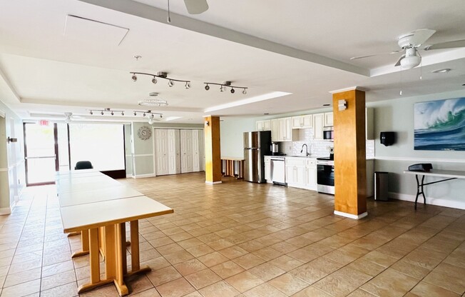 1 bed, 1 bath, 857 sqft, $3,400, Unit 5-5S
