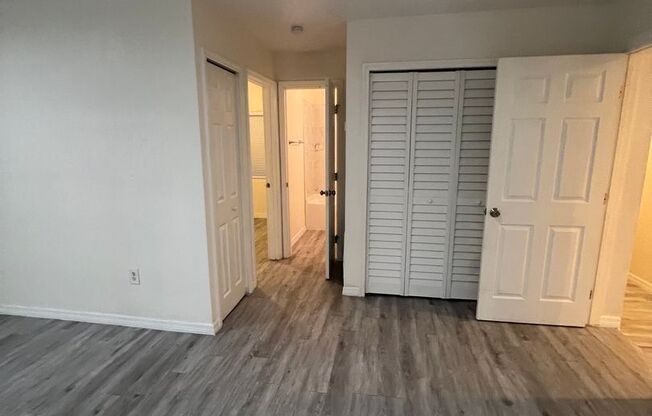 2 beds, 2 baths, $1,900