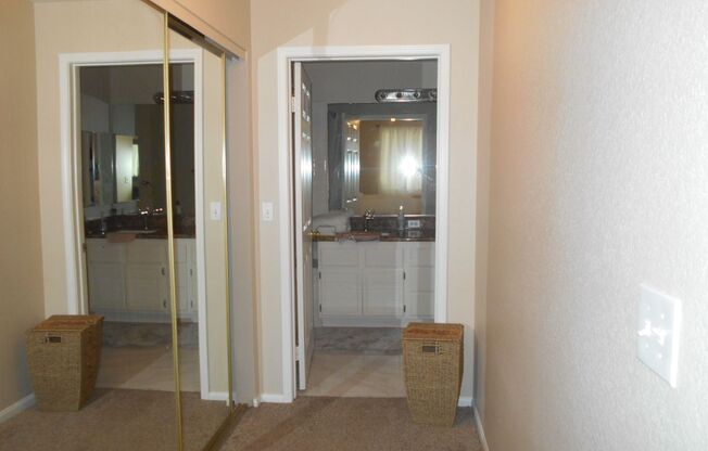 2 beds, 2 baths, $1,700, Unit # 1159