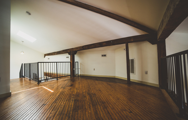 2 beds, 2 baths, 1,188 sqft, $1,895, Unit APT 21W
