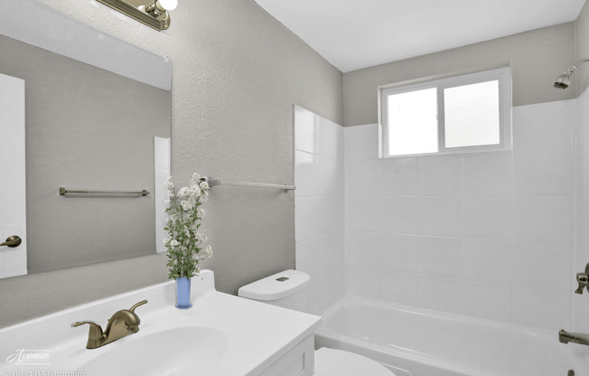 1 bed, 1 bath, 600 sqft, $1,350, Unit 205