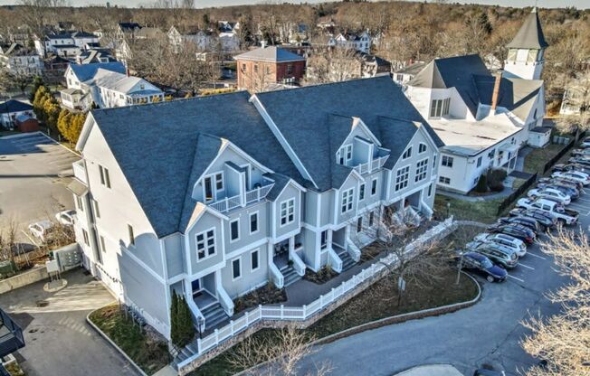 Luxury long term rental in the Heart of Brunswick