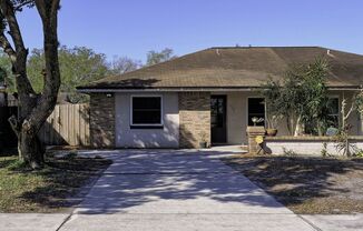 3 Bedroom 2 Bath Duplex Available Now!
