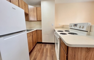 1 bed, 1 bath, $2,000, Unit 4F