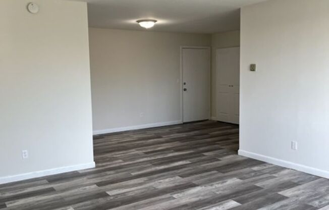 1 bed, 1 bath, $1,425, Unit 301