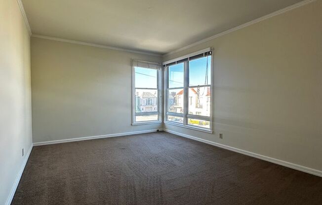 2 beds, 1 bath, $3,495, Unit 201