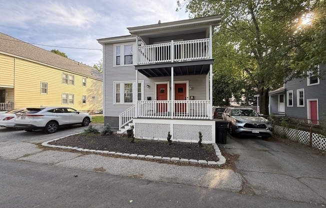 14 FLEMING AVE