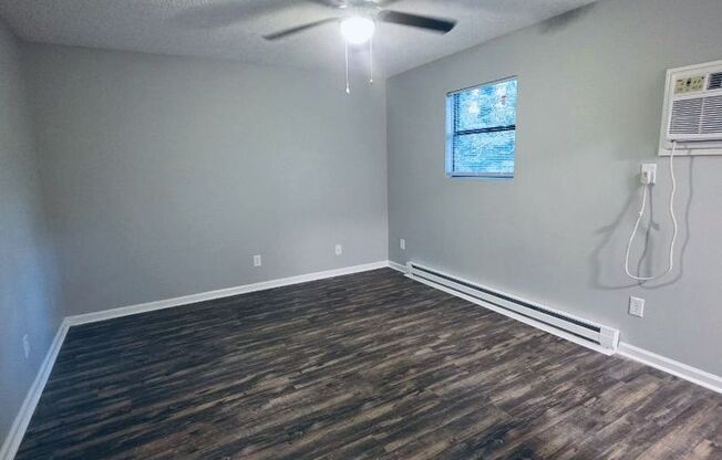 1 bed, 1 bath, 620 sqft, $795, Unit 105-D