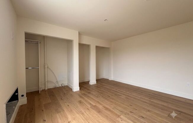 1 bed, 1 bath, $1,600, Unit 881-104