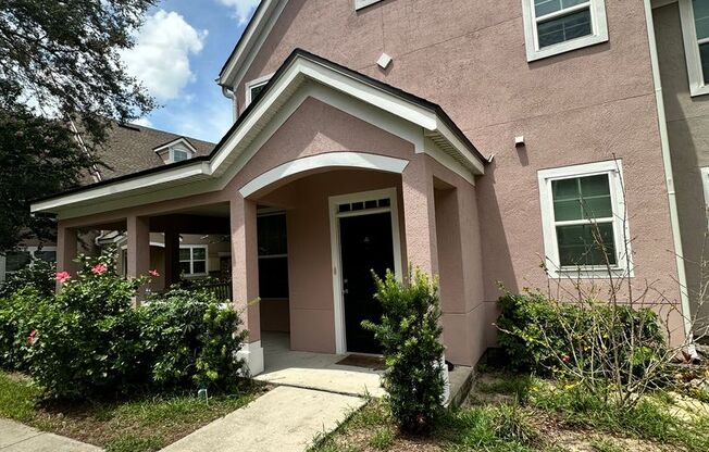 Beautiful 2 Bedroom 2 Bath Condo in the Hamptons at Metro West