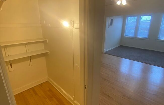 2118 Dupont Avenue S