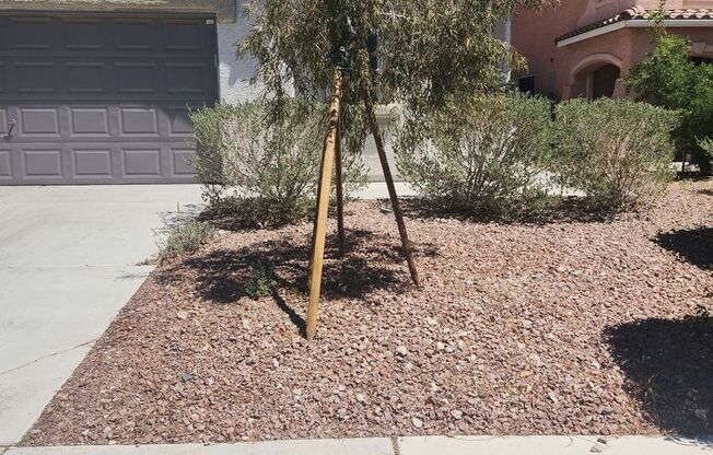 NICE 2 BED +DEN, 2 BATH IN SUMMERLIN!!