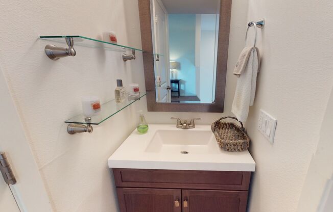 August Move-In Special – Apply Within 24 Hours & Receive ONE FREE Month of Utilities!