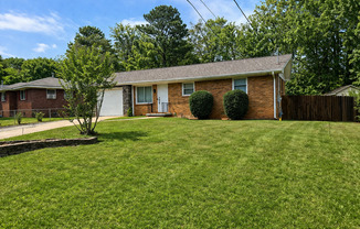 837 Parkstone Dr.