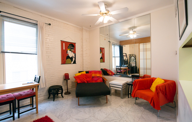 2007 O Street, NW #104