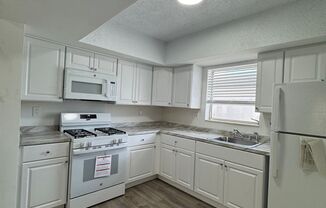 Holly House Partners LLC