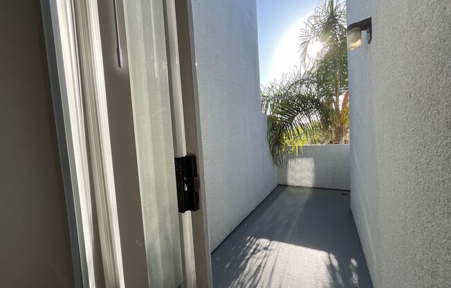 2 beds, 2 baths, 1,100 sqft, $2,148, Unit 403