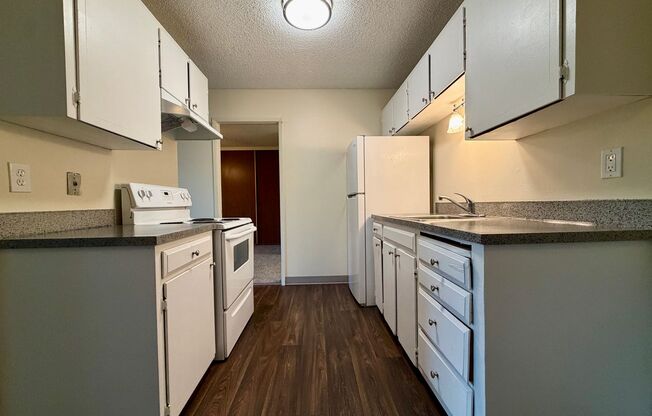 1 bed, 1 bath, 520 sqft, $1,149, Unit 21
