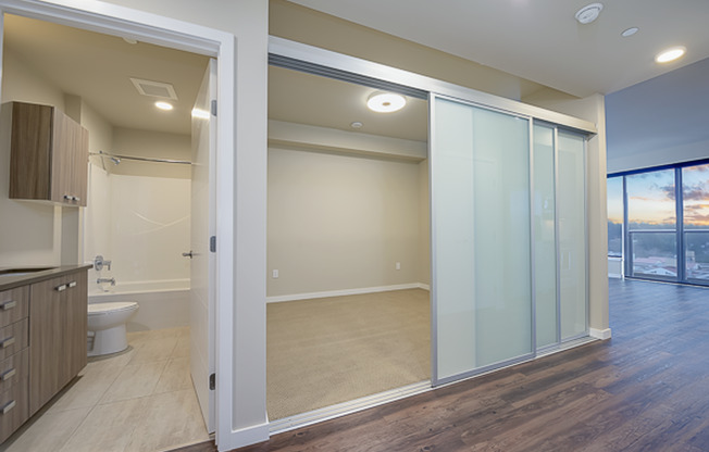 1 bed, 1 bath, 491 sqft, $2,450, Unit 404