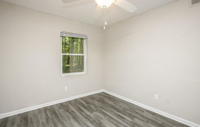 2 beds, 1 bath, 770 sqft, $1,285, Unit G2