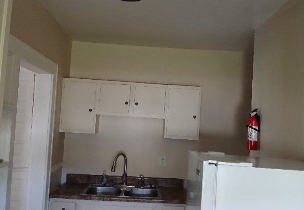 433 W SAVANNAH