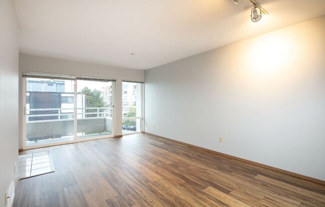 Gorgeous 1bd - Amazing location