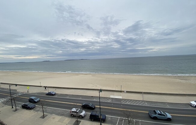 2 beds, 2 baths, 1,110 sqft, $3,100, Unit 6B