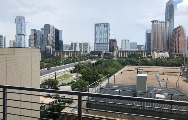 2 beds, 2 baths, 1,226 sqft, $4,360, Unit 916
